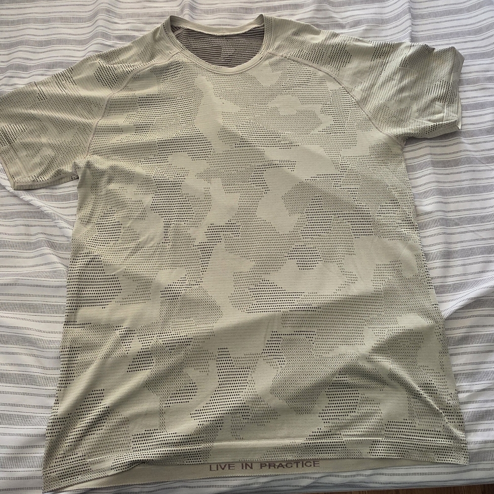 Lululemon Workout Shirt